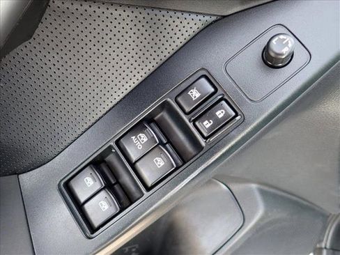 Used 2014 Subaru Forester 2.5i Limited w/ Popular Package #2 image 13