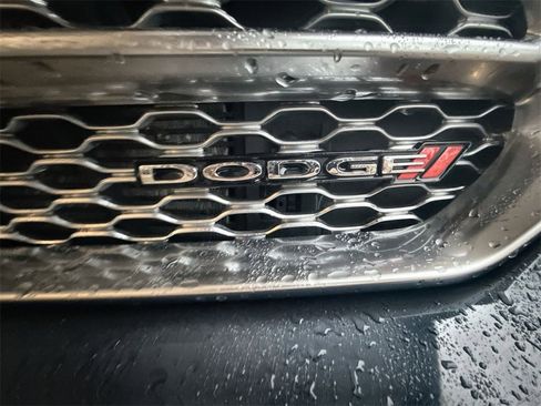 Used 2020 Dodge Durango SXT image 29