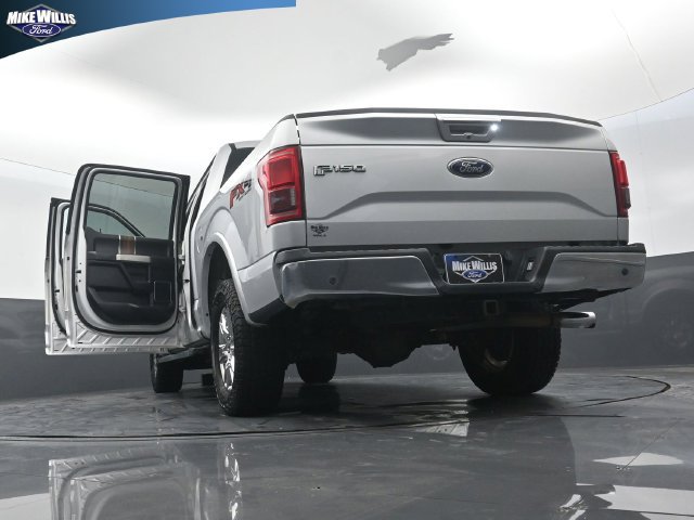 Used 2016 Ford F150 Lariat w/ Equipment Group 502A Luxury AWD/4WD image 30