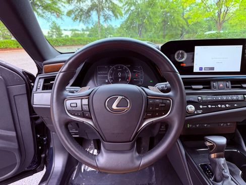 Certified 2025 Lexus ES 350 w/ Premium Package FWD image 19