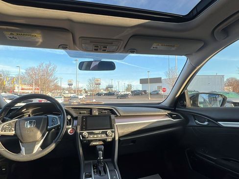 Used 2018 Honda Civic EX-T image 20