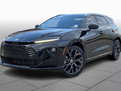 Used 2025 Toyota Crown Signia w/ Advanced Technology Package