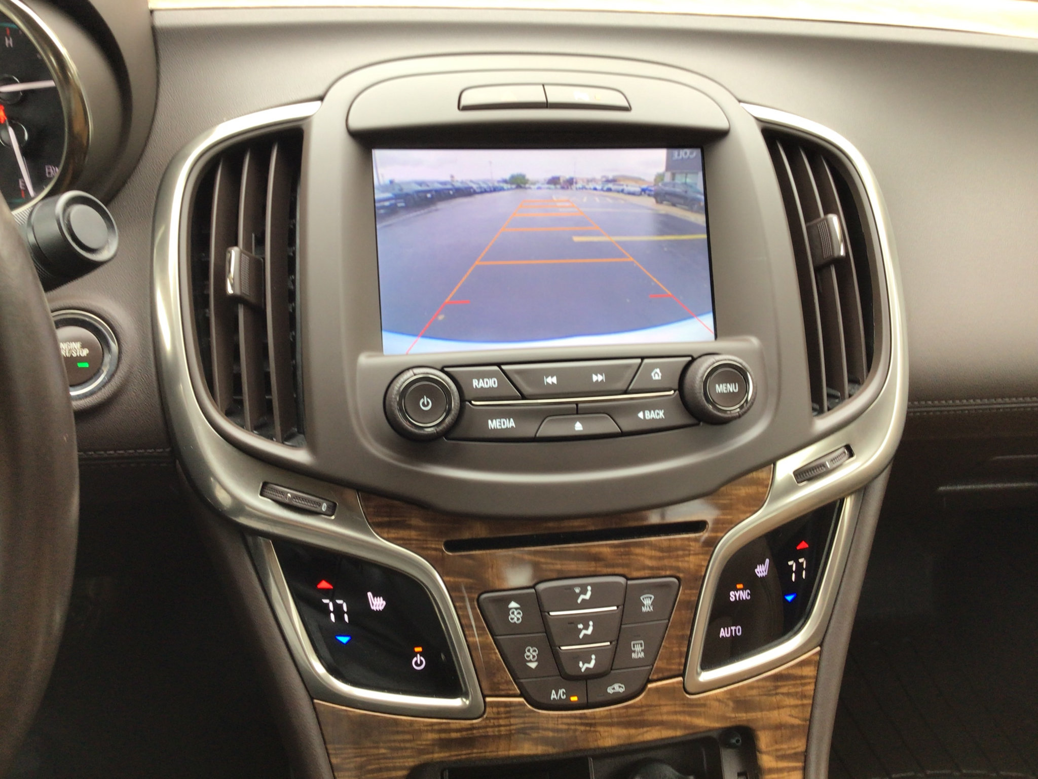 Used 2014 Buick LaCrosse Leather FWD image 9