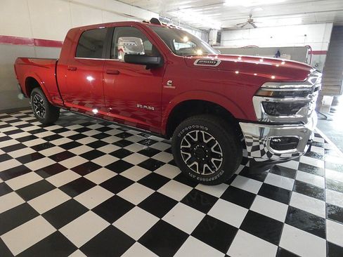 New 2026 RAM 2500 Limited AWD/4WD image 6