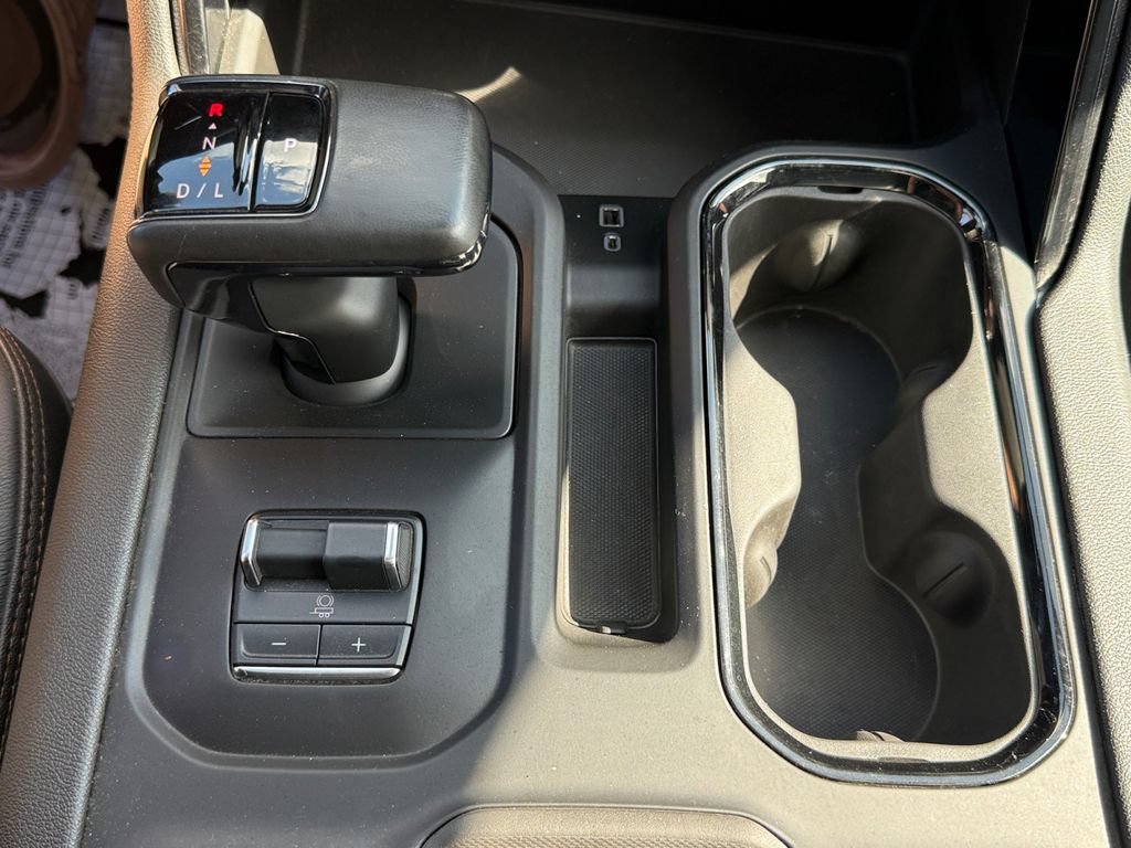 Used 2023 GMC Sierra 1500 AT4 w/ AT4 Preferred Package AWD/4WD image 32