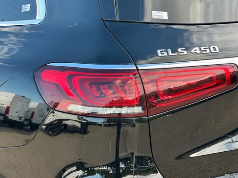 Certified 2022 Mercedes-Benz GLS 450 4MATIC image 13
