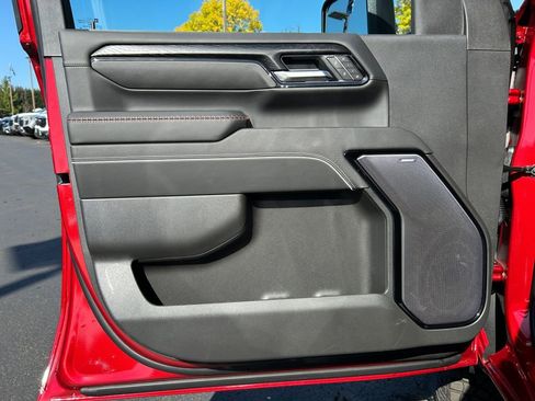 New 2025 GMC Sierra 2500 AT4X w/ AT4X AEV Edition image 22