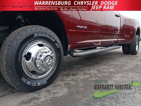 Used 2024 RAM 3500 Laramie image 29