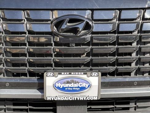 Used 2024 Hyundai Palisade Limited AWD/4WD image 12