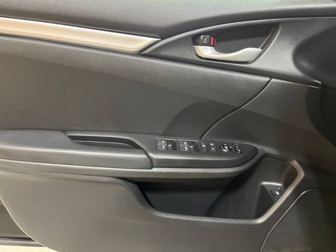Used 2020 Honda Civic Sport image 18