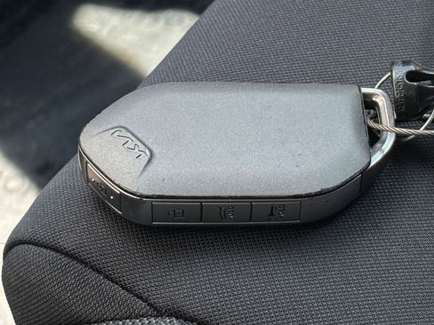 Used 2025 Kia K5 LXS FWD image 21