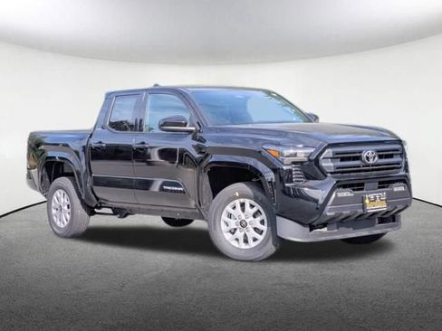 New 2026 Toyota Tacoma SR5 AWD/4WD image 2