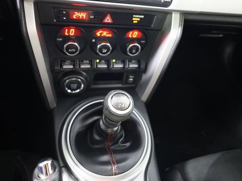 Used 2014 Subaru BRZ Limited RWD image 17
