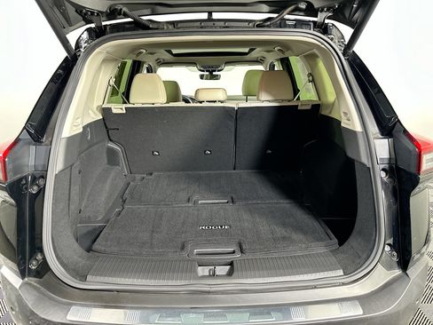 Used 2023 Nissan Rogue SL w/ SL Premium Package FWD image 28