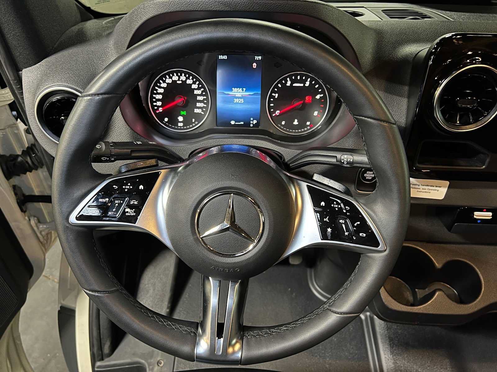 Used 2026 Mercedes-Benz Sprinter 2500 image 28