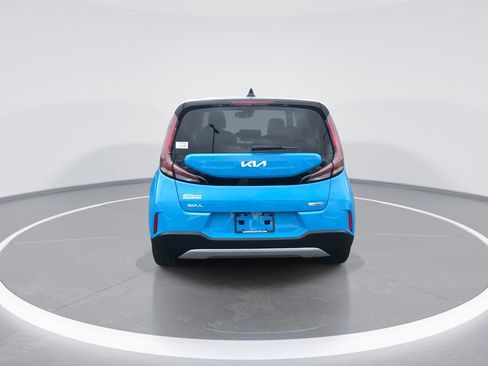 Certified 2023 Kia Soul EX FWD image 7