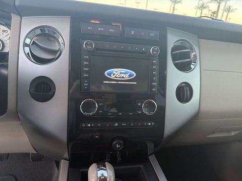 Used 2014 Ford Expedition Limited w/ Equipment Group 301A image 18