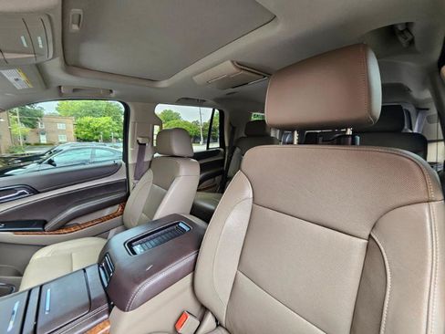 Used 2019 Chevrolet Tahoe Premier AWD/4WD image 43