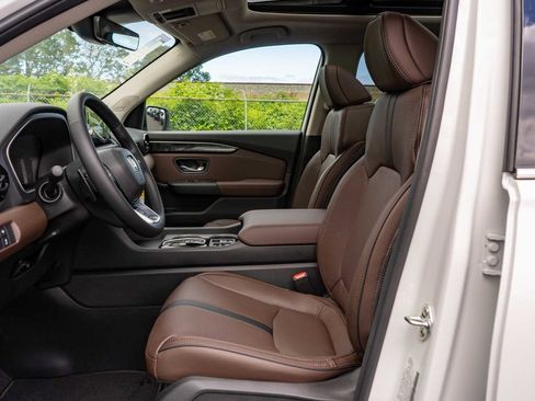 New 2025 Honda Pilot Elite image 28