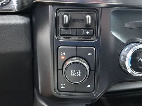 Used 2024 Ford F250 Lariat w/ Lariat Ultimate Package AWD/4WD image 27