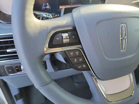 Certified 2022 Lincoln Navigator L Black Label AWD/4WD image 27