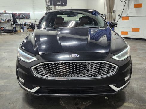 Used 2019 Ford Fusion Energi Titanium image 12