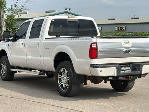 Used 2014 Ford F250 Platinum w/ FX4 Off-Road Package image 9