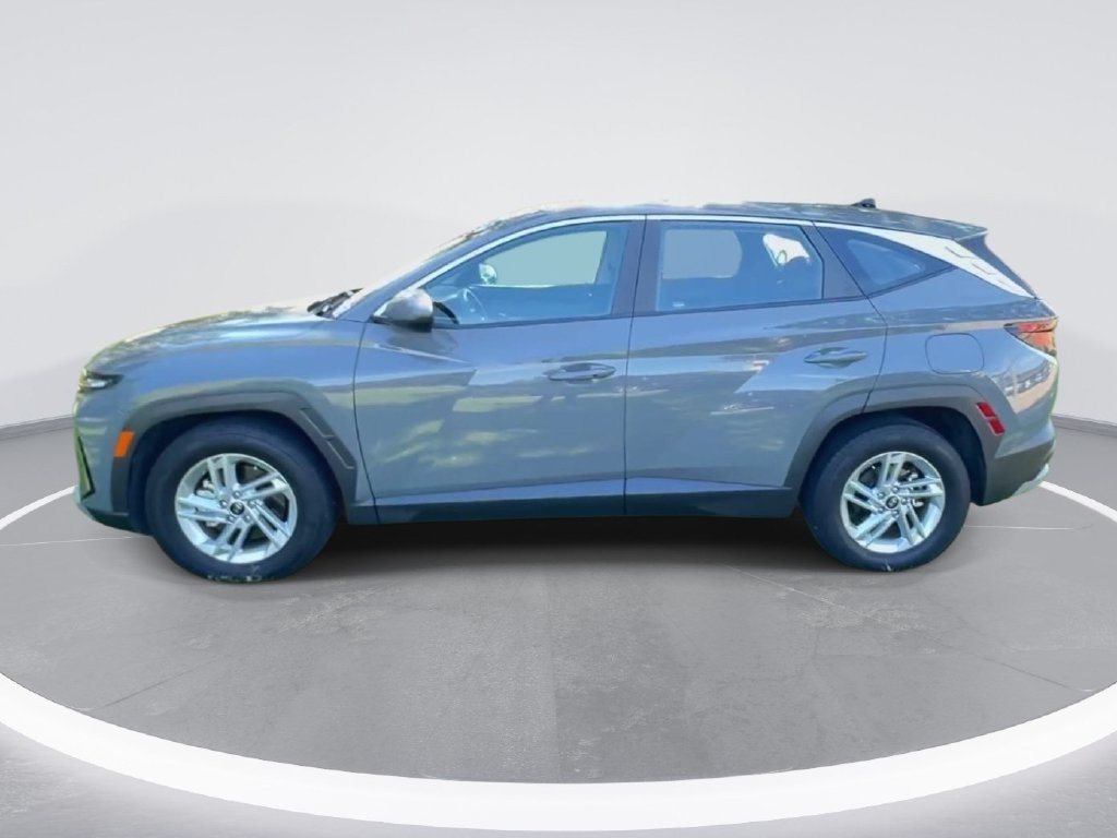 Used 2025 Hyundai Tucson SE FWD image 5