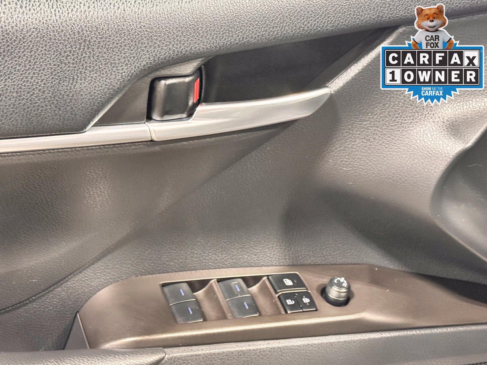 Used 2024 Toyota Camry SE FWD image 15
