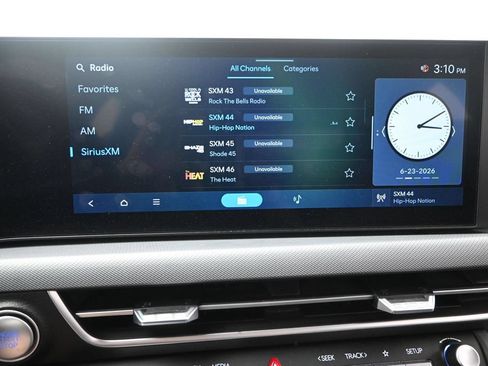 Used 2025 Hyundai Sonata SEL FWD image 24