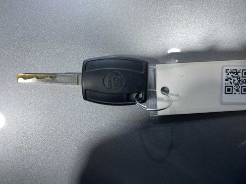 Used 2018 Ford Focus SE FWD image 20