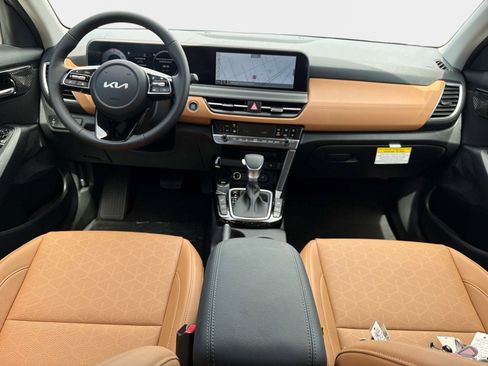 New 2026 Kia Seltos EX FWD image 12