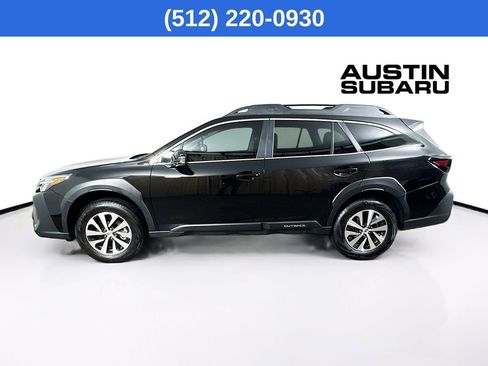 Used 2025 Subaru Outback Premium AWD/4WD image 5