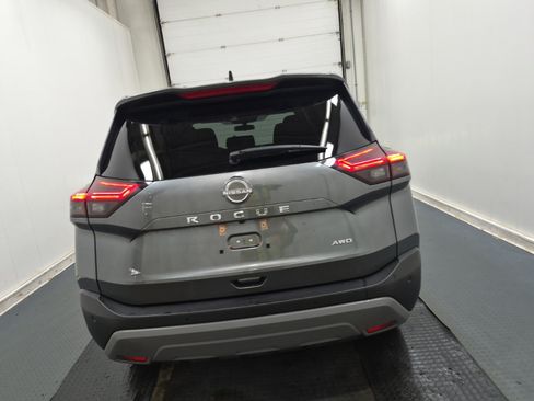 Used 2023 Nissan Rogue S AWD/4WD image 8