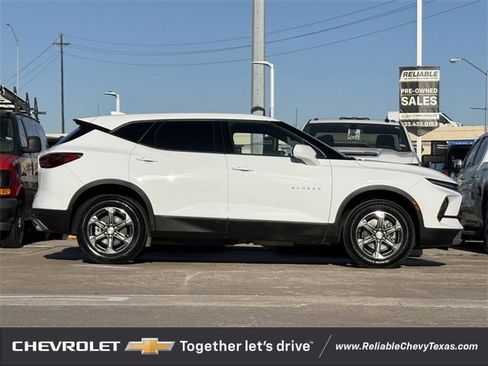 Certified 2025 Chevrolet Blazer LT image 5