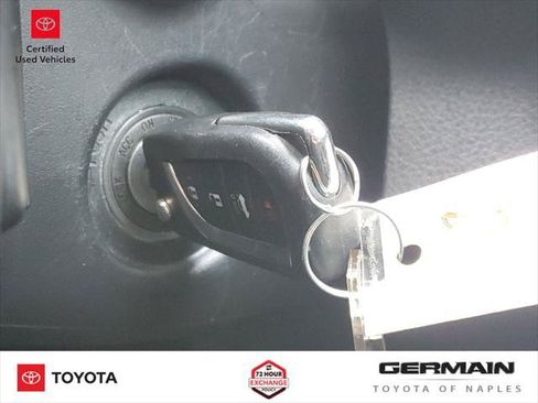 Certified 2022 Toyota Camry SE FWD image 34