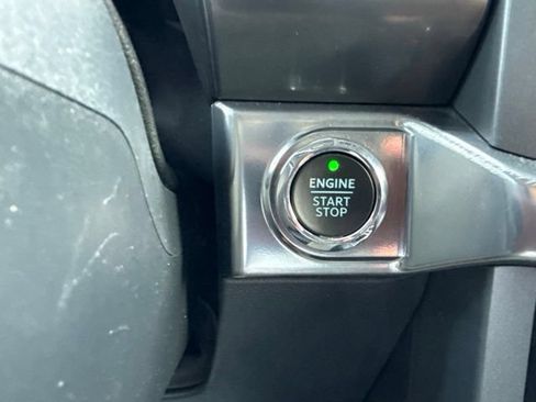 Used 2022 Ford F150 Lariat AWD/4WD image 23