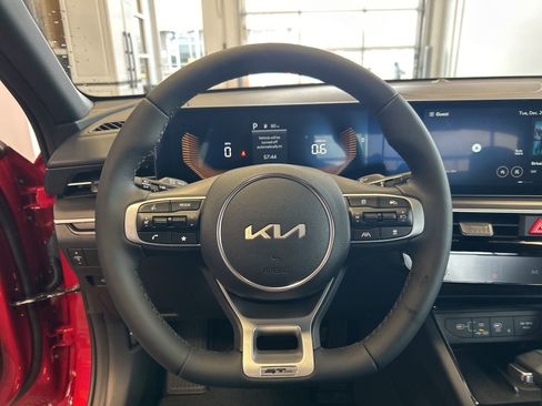 New 2026 Kia K5 GT-Line image 17