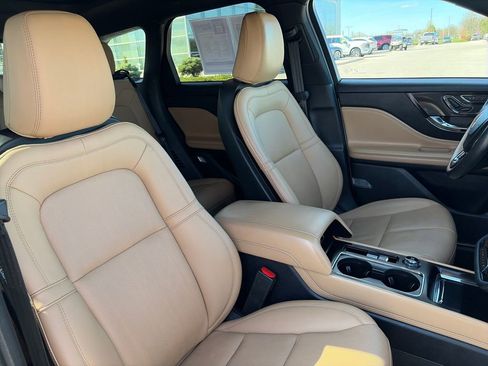 Used 2022 Lincoln Corsair Reserve w/ Elements Package AWD/4WD image 12
