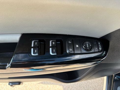 Used 2018 Kia Sportage EX w/ EX Sport Appearance Package FWD image 16