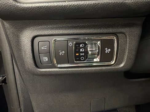 Used 2023 Lincoln Corsair Grand Touring w/ Equipment Group 302A AWD/4WD image 24