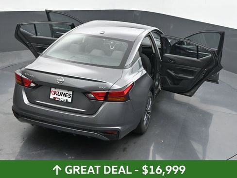 Used 2023 Nissan Altima 2.5 SV image 64