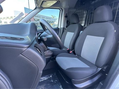 Used 2020 RAM ProMaster City Tradesman image 8