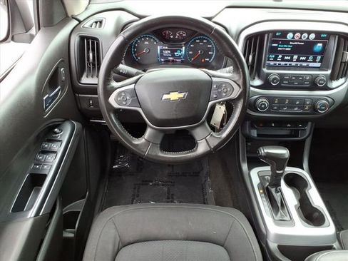 Used 2017 Chevrolet Colorado LT image 19