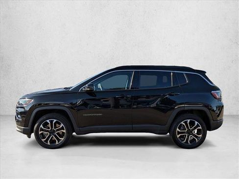 Used 2024 Jeep Compass Limited AWD/4WD image 9