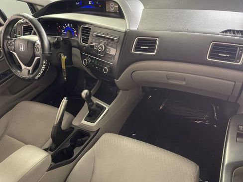 Used 2014 Honda Civic LX image 25