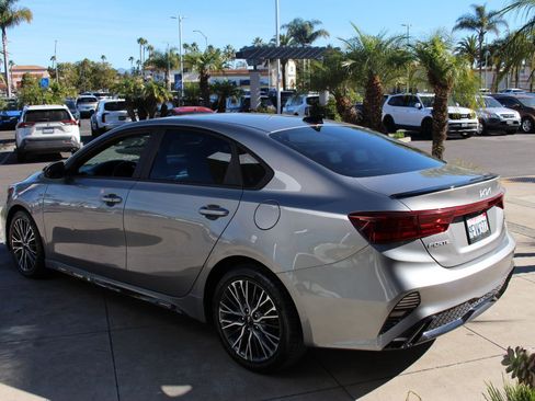 Used 2023 Kia Forte GT-Line w/ GT-Line Premium Package image 7