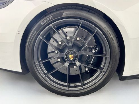 Certified 2026 Porsche 911 Carrera 4 GTS AWD/4WD image 32