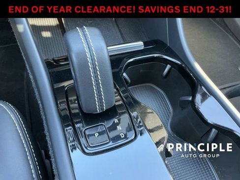 Certified 2021 Volvo XC40 P8 Recharge w/ Advanced Package image 15