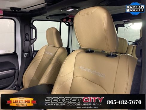 Used 2018 Jeep Wrangler Unlimited Rubicon image 10